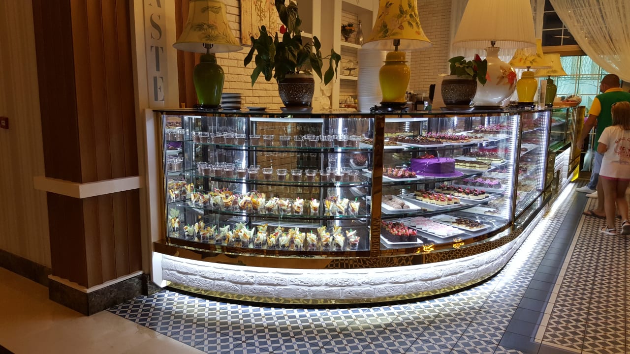 Gastro Quattro Beach Spa & Resort