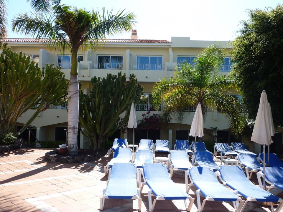 Pool und Zimmeransicht R2 BUGANVILLA Hotel & Spa