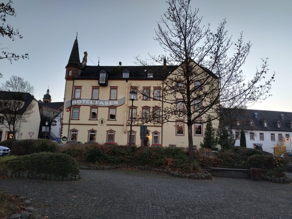 Außenansicht Das Krimihotel