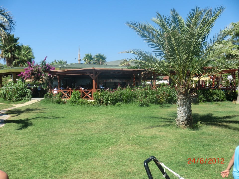 Blick zur Snack-Bar Oz Hotels Incekum Beach