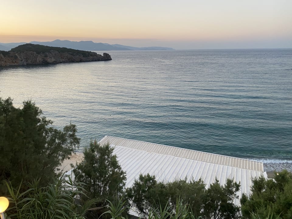 Strand Hotel Istron Bay