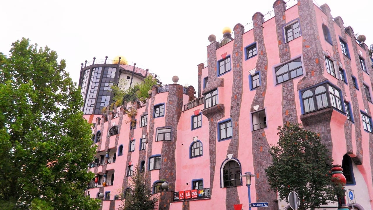 Hundertwasserhaus Arthotel Magdeburg