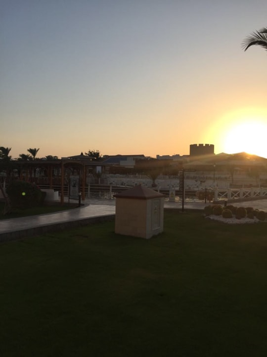 Gartenanlage Pickalbatros Dana Beach Resort - Hurghada