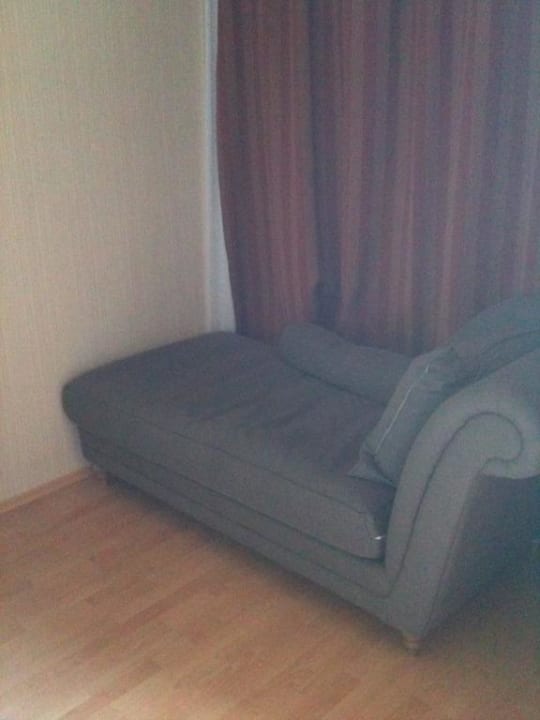 Eine Couch Hane Family Resort
