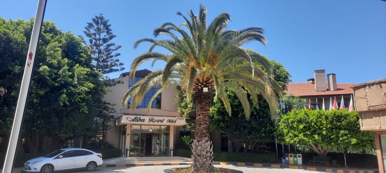 Außenansicht Alba Resort Hotel