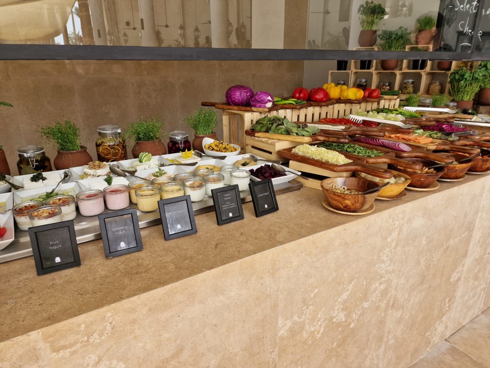 Gastro Serry Beach Resort