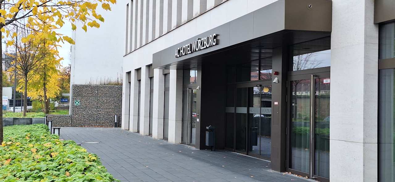 Außenansicht AC Hotel by Marriott Wuerzburg