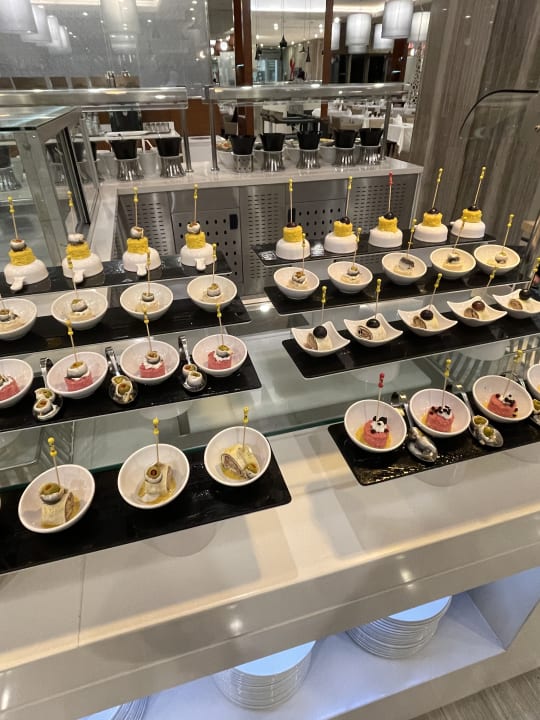 Gastro The Sense Deluxe Hotel