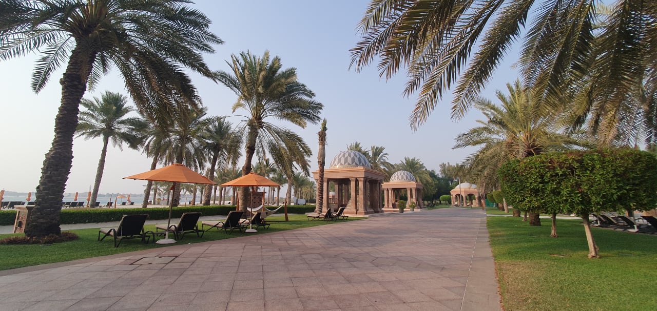 Gartenanlage Emirates Palace Mandarin Oriental