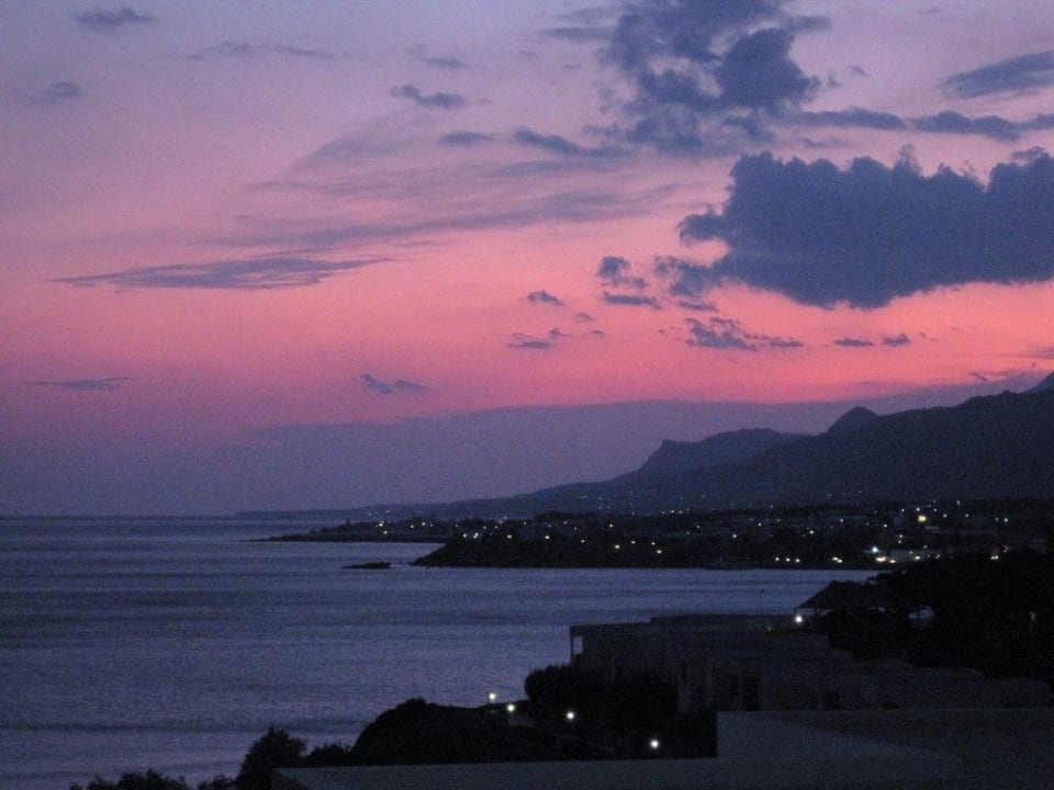 Sonnenuntergang vom Balkon aus Atlantica Mikri Poli Crete