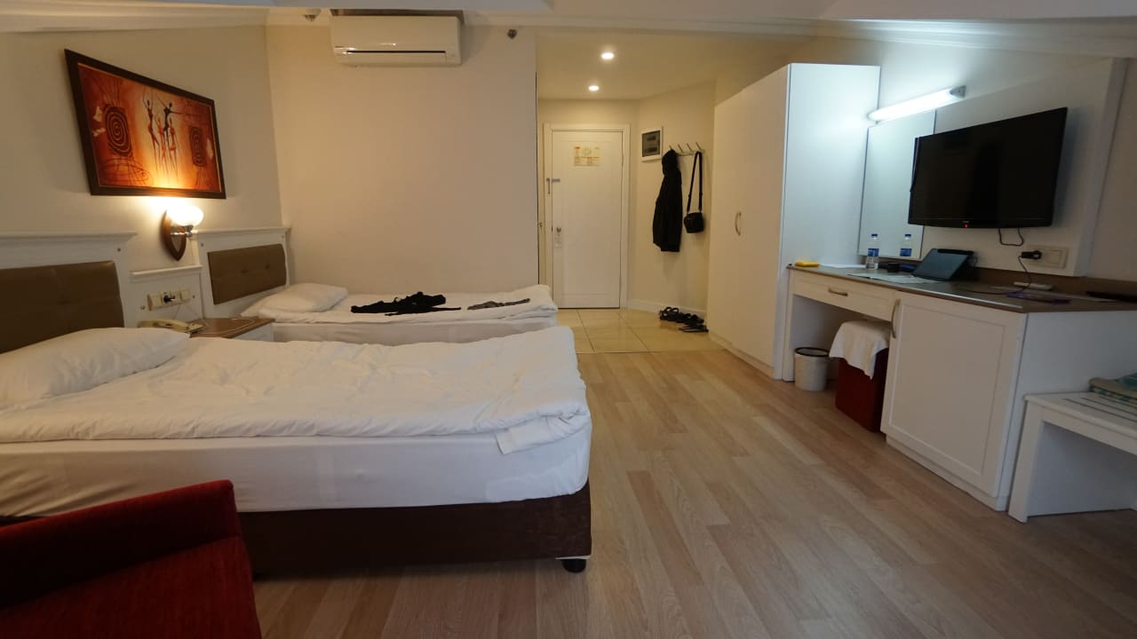 Zimmer Hane Family Resort