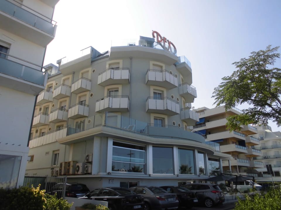 Außenansicht Hotel Rex