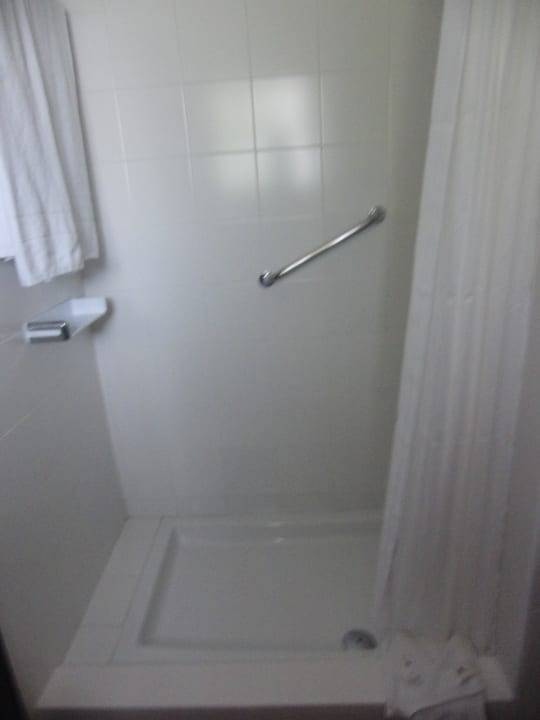 Unsere Dusche - schön groß Hotel Parque Tropical