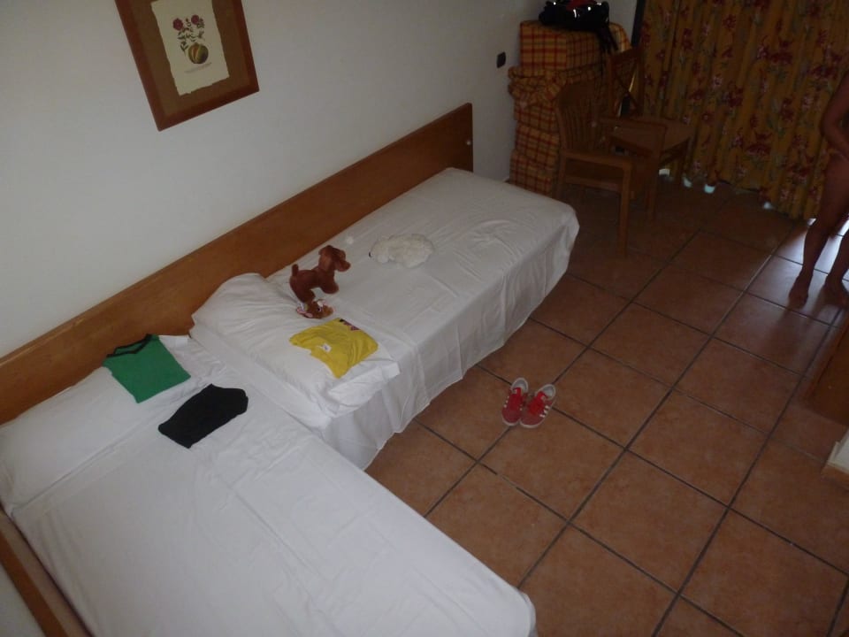 Schlafzimmer 2 SBH Club Paraiso Playa
