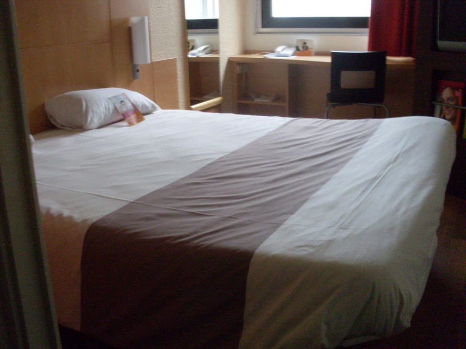 Unser erstes Zimmer ibis Paris 17 Clichy Batignolles
