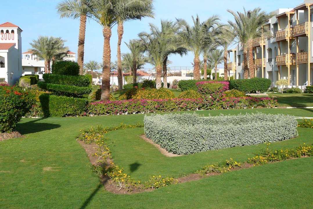 Außenanlage Pickalbatros Dana Beach Resort - Hurghada