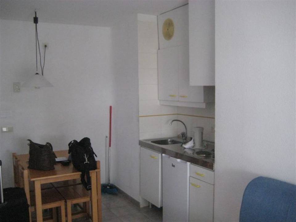 Küche/Essbereich - spartanisch, einfach, lieblos HSM Lago Park