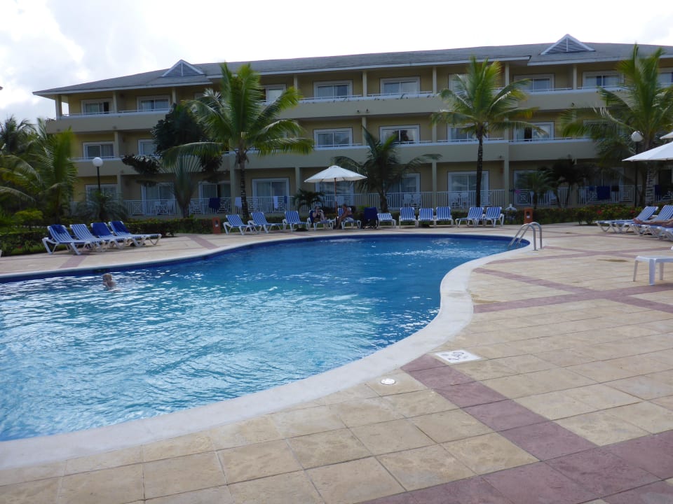 Relax-Pool Bahia Principe Grand El Portillo