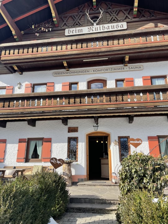 Außenansicht Gästehaus beim Nuihausa