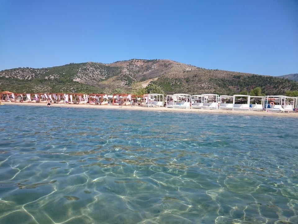 Strand Alea Hotel & Suites
