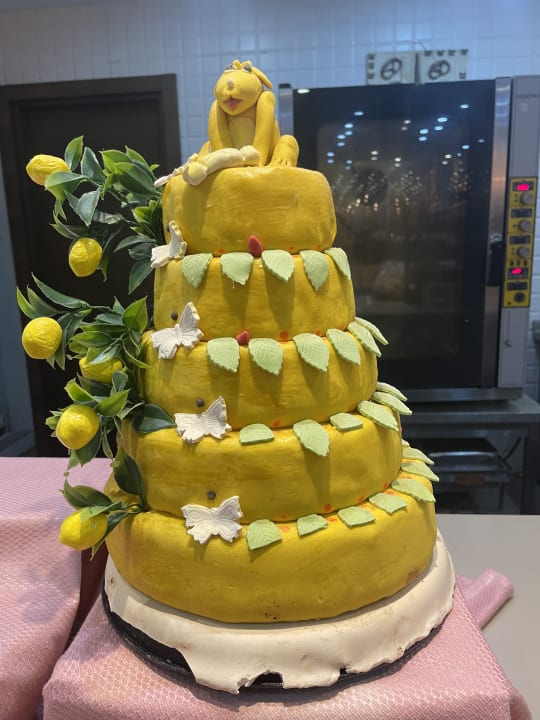 Gastro Saturn Palace Resort Hotel