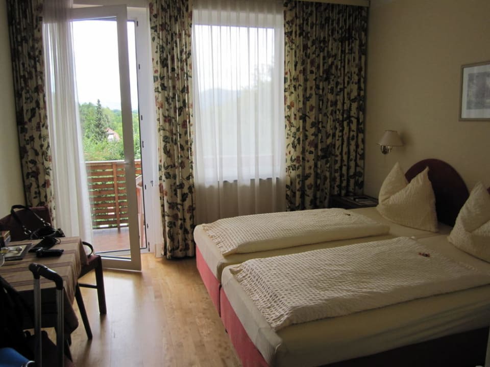 Zimmer Richtung Balkon Hotel Garni Buchenhof