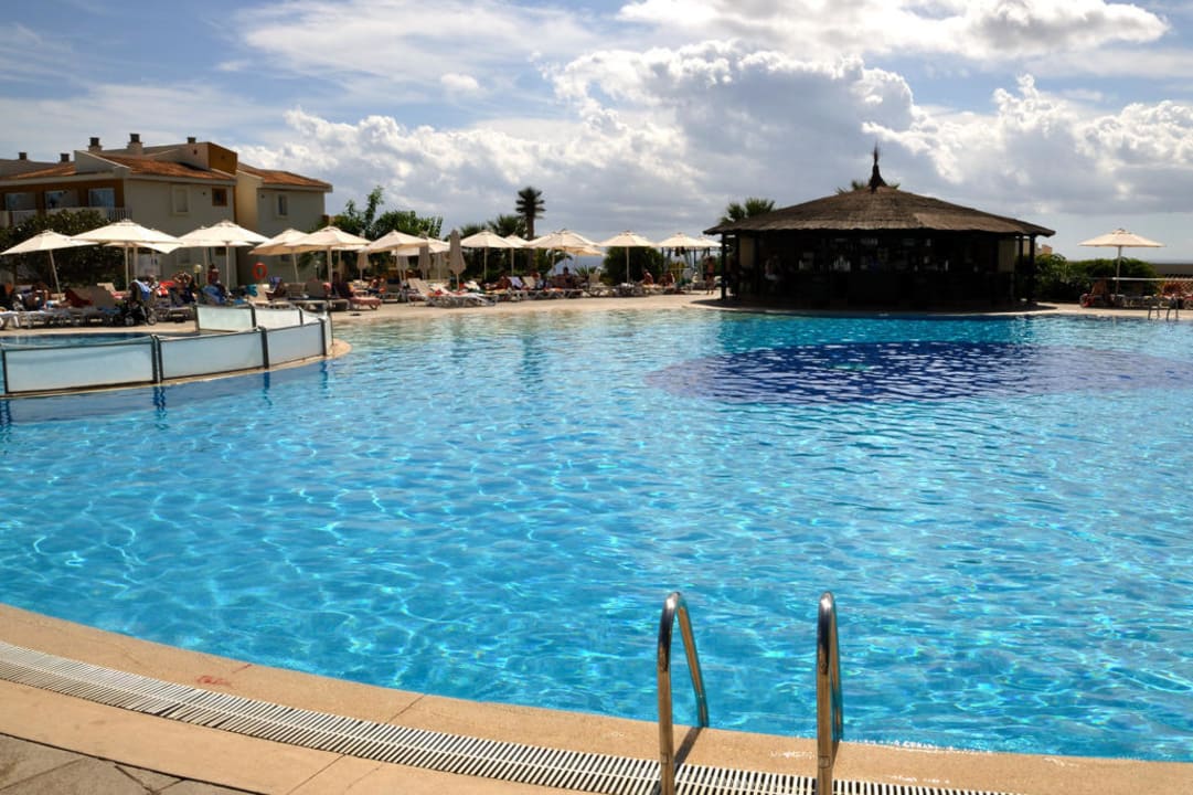 Pool 2 blau punta reina