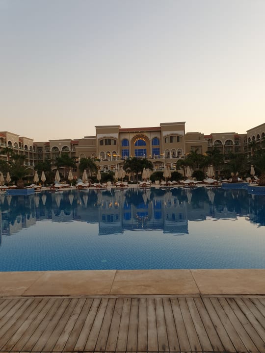 Pool Premier Le Reve Hotel & Spa