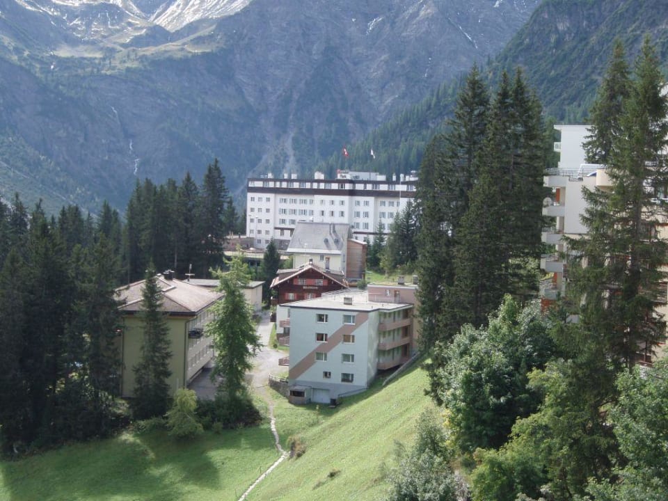 Ansicht von der Strasse Sunstar Hotel Arosa