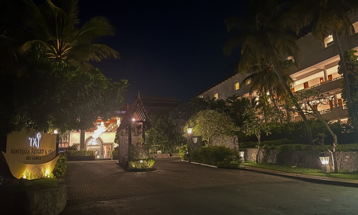 Außenansicht Taj Bentota Resort & Spa