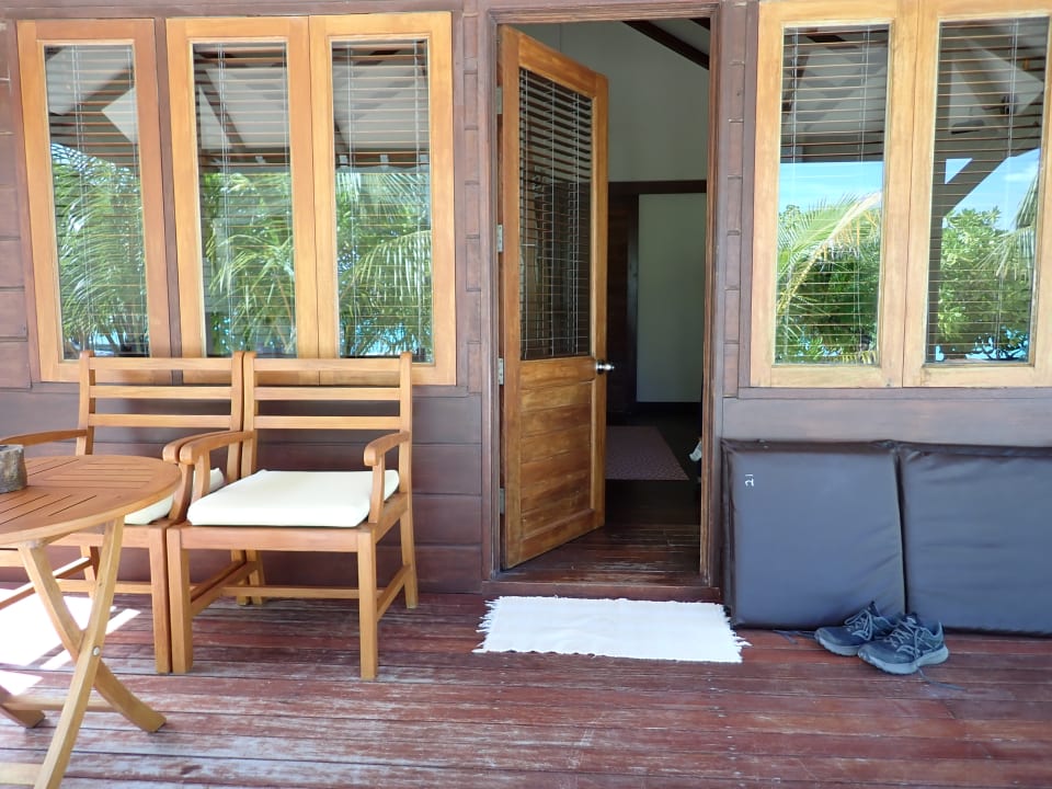 Zimmer Filitheyo Island Resort