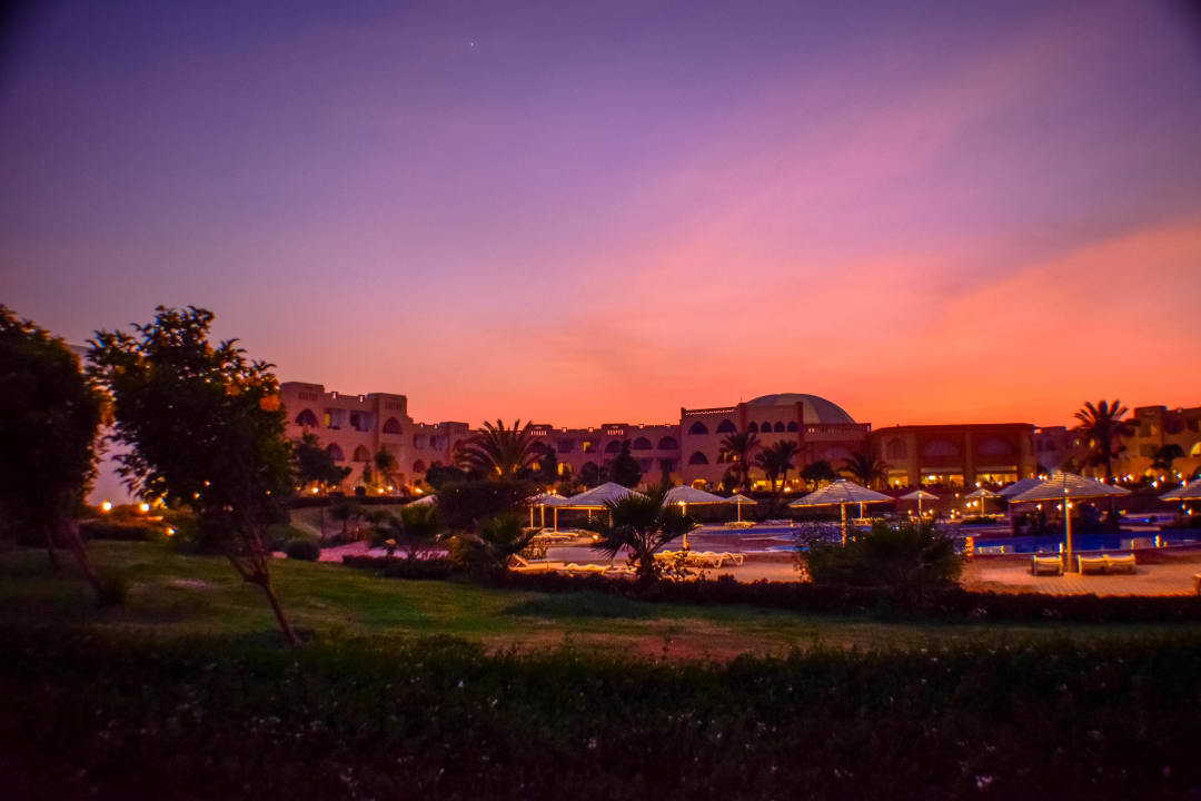 Gartenanlage Three Corners Equinox Beach Resort