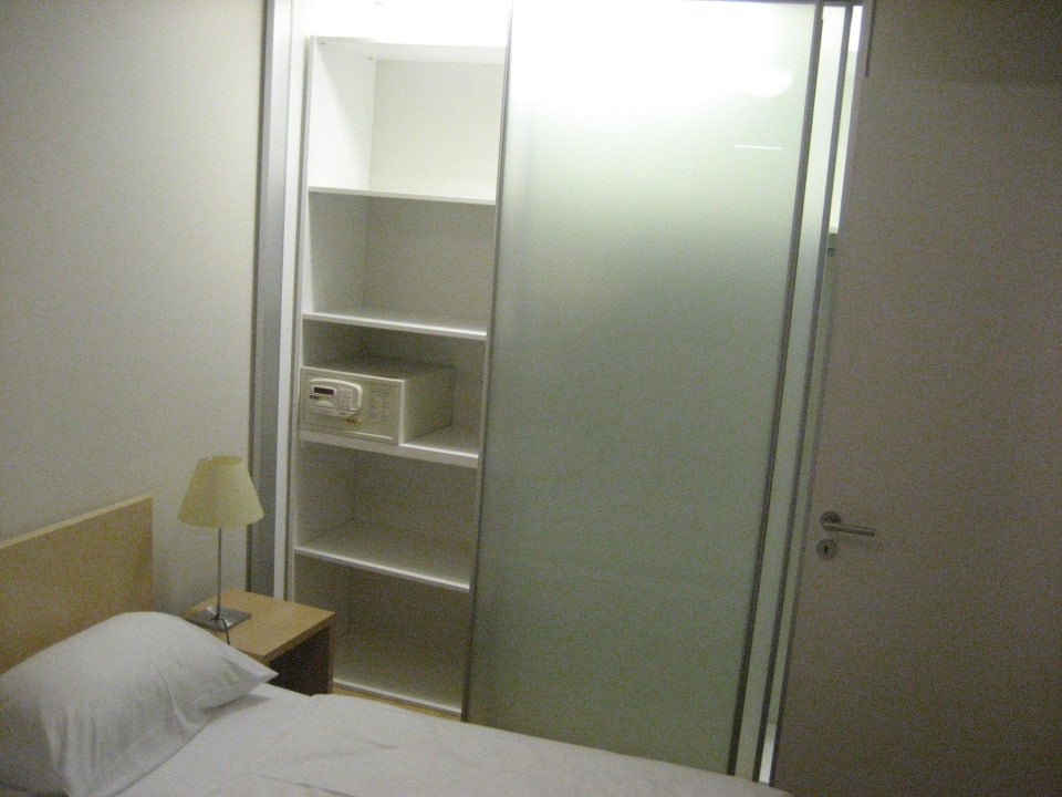 Schlafzimmerschrank Hapimag Resort Berlin Gendarmenmarkt
