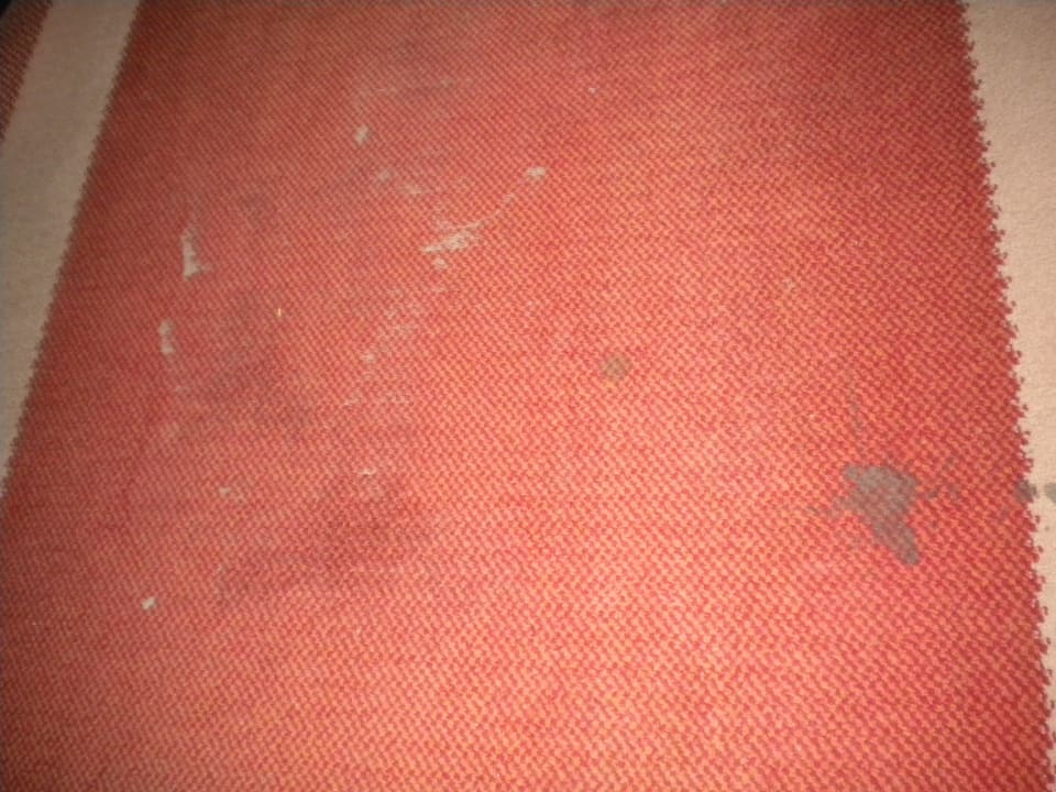 Abgewohnt, muffig und schmutzig allsun Hotel Lucana