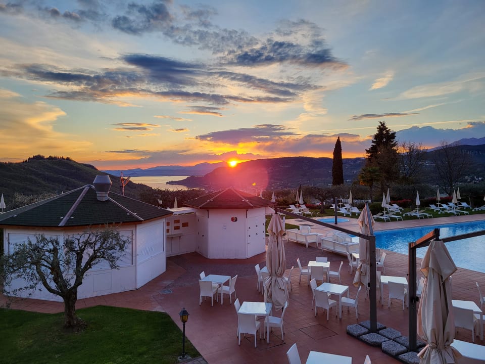 Gartenanlage Boffenigo - The Golden Hour