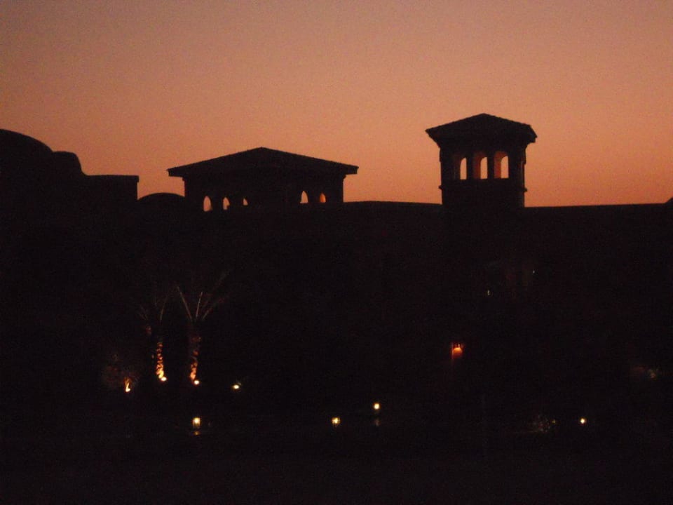Sonnenuntergang Charmillion Gardens Aquapark