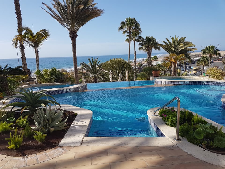 Pool Corallium Dunamar by Lopesan Hotels