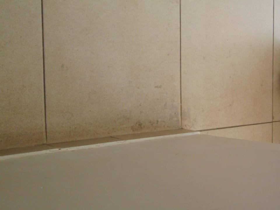 Dreck Marilena Hotel