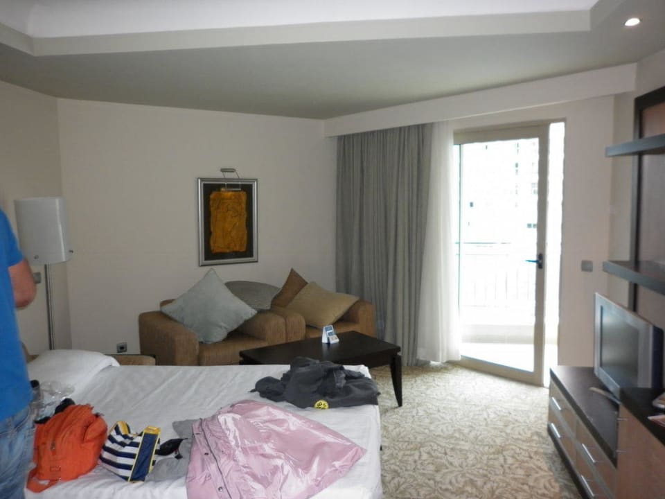 Etwas unordentlich  Royal Wings Hotel