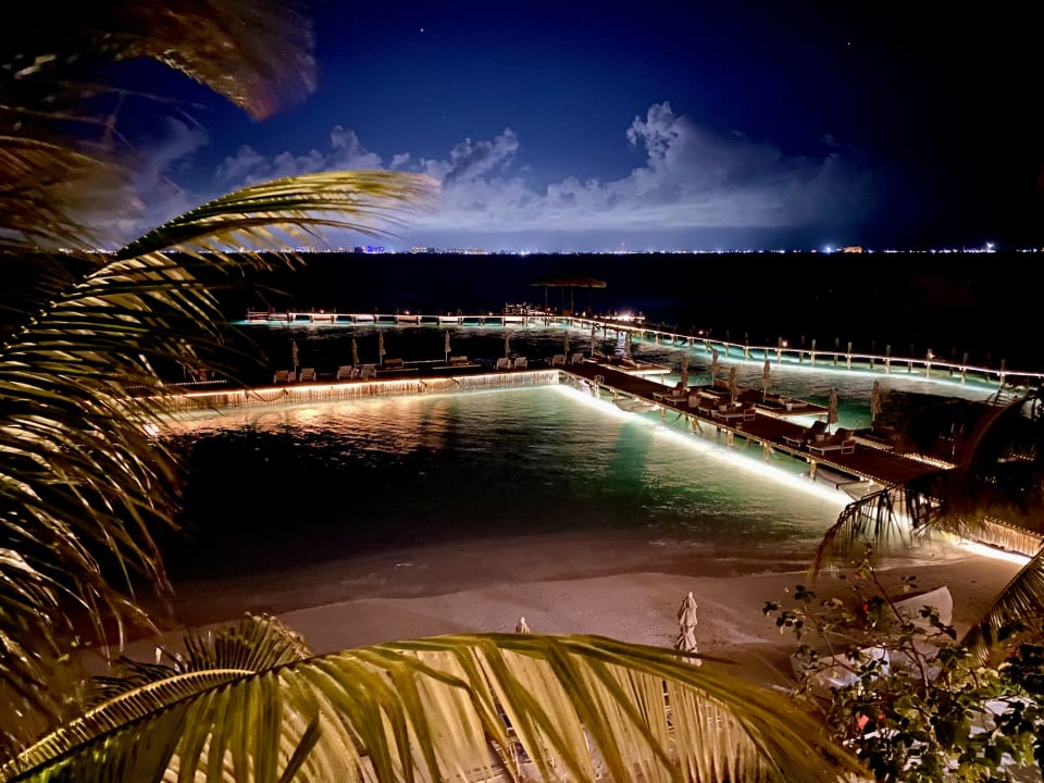 Strand Impression Isla Mujeres by Secrets - Adults Only