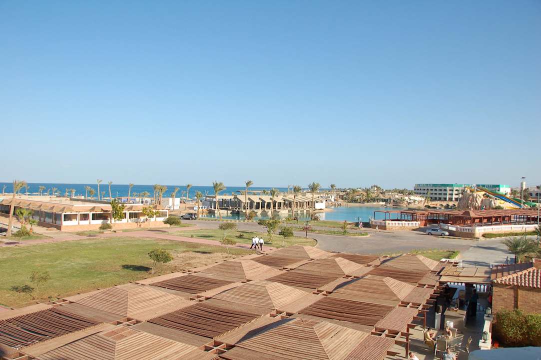 Golden 5 City Emerald Resort & Aqua Park
