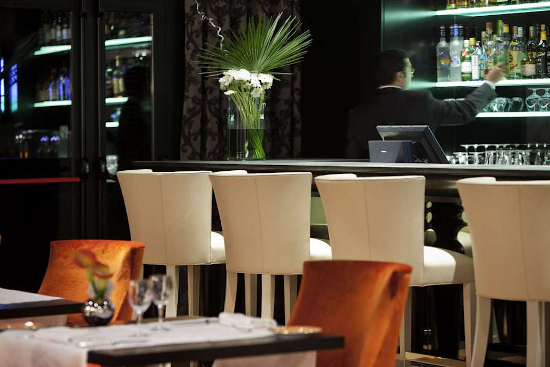 Bacchus Bar Hotel Burdigala