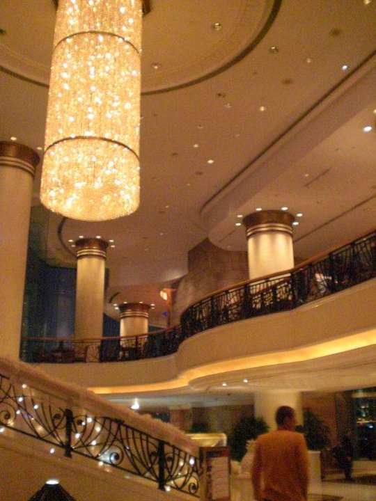 Lobby Harbour Grand Kowloon