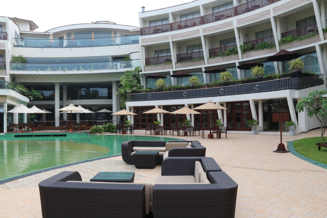 Der Pool Occidental Eden Beruwala, a member of Barcelo Hotel Group