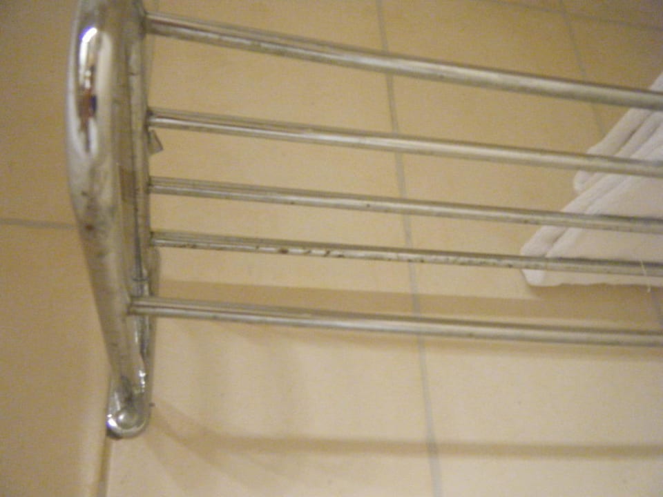 Einfach billig und rostig Swisstouch Oriental Resort Marsa Alam