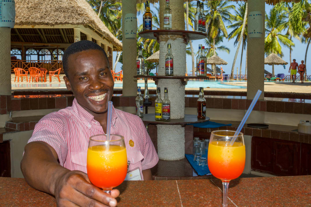 Restaurant Neptune Paradise Beach Resort & Spa