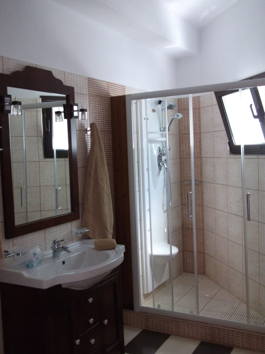 Ванная. Hotel Aegean Wave - Faros