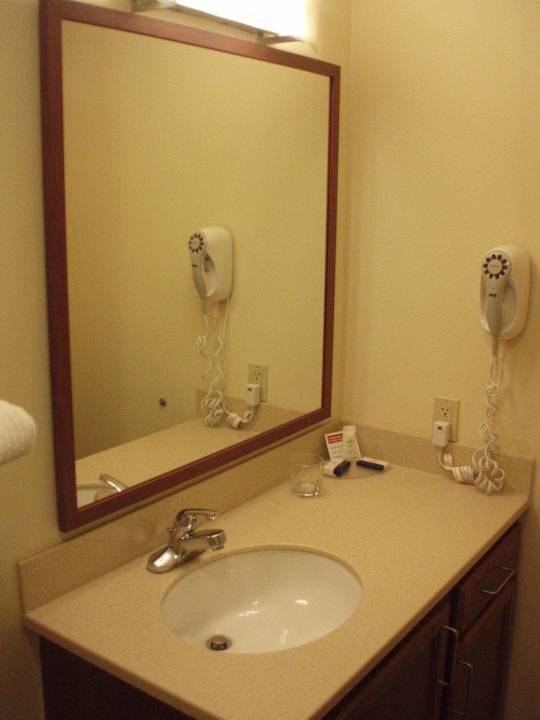 Bad Candlewood Suites Ft Myers I-75