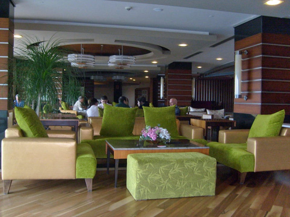 Lobby Royal Wings Hotel