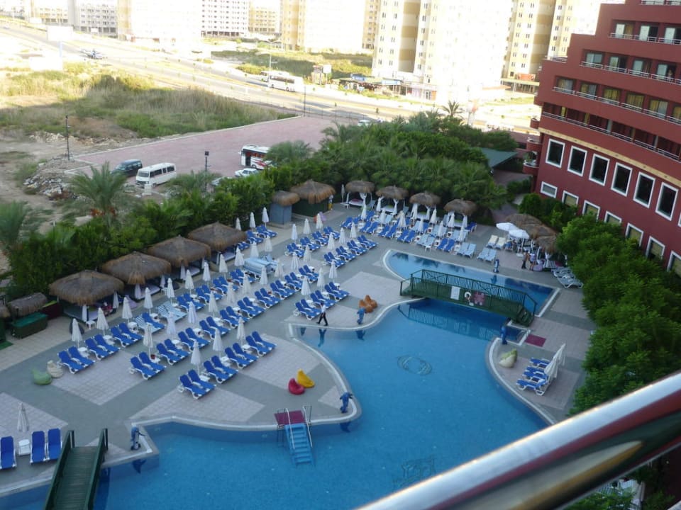 Relaxpool erlaubt ab 14 Jahre Hotel Delphin Palace